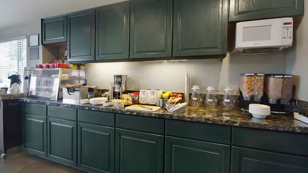 Magnuson Hotel Park Vue Ely Interior foto